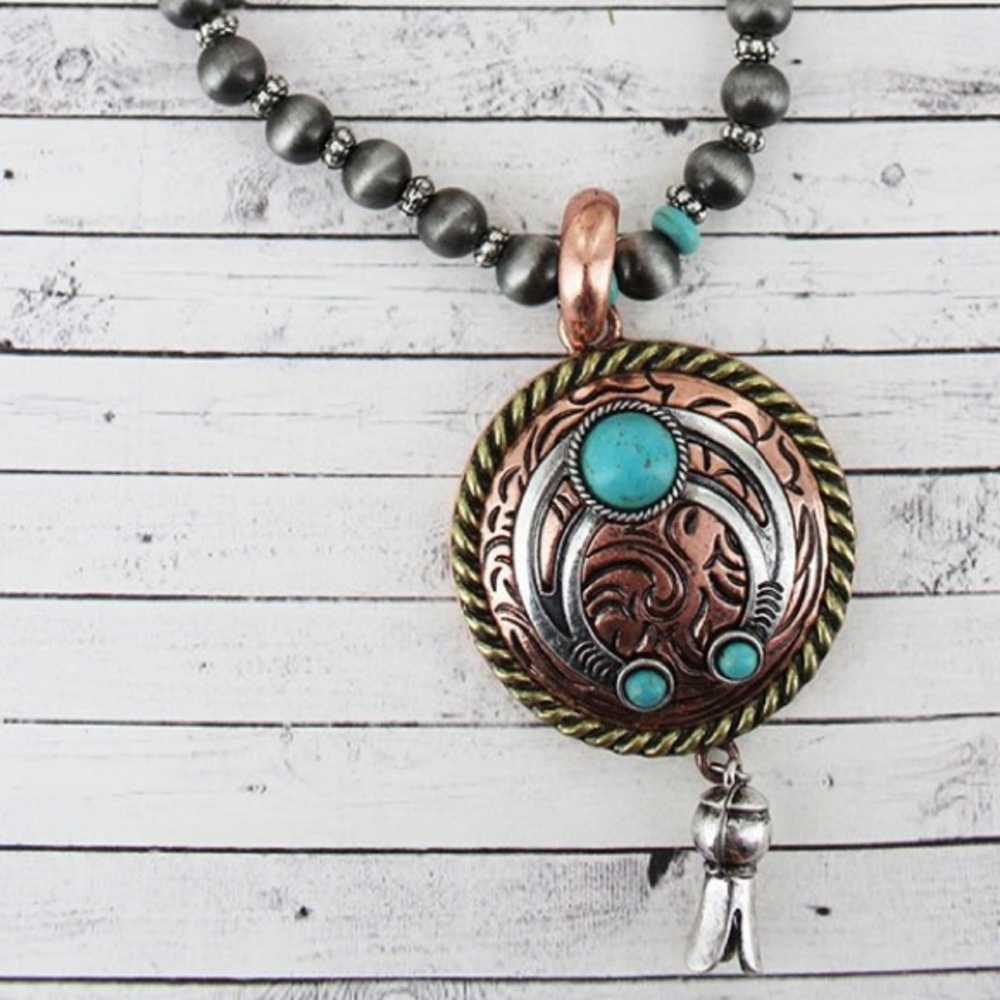 🌻 TURQUOISE & COPPER-TONE CRESCENT NECKLACE 🌻